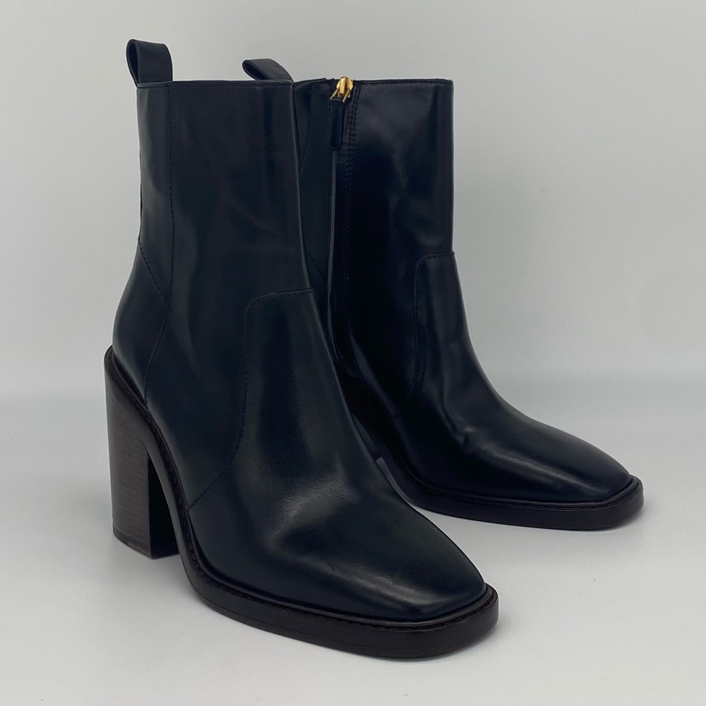 Tory Burch Heeled Ankle Boot in Perfect Black NWOT - Picture 4 of 14